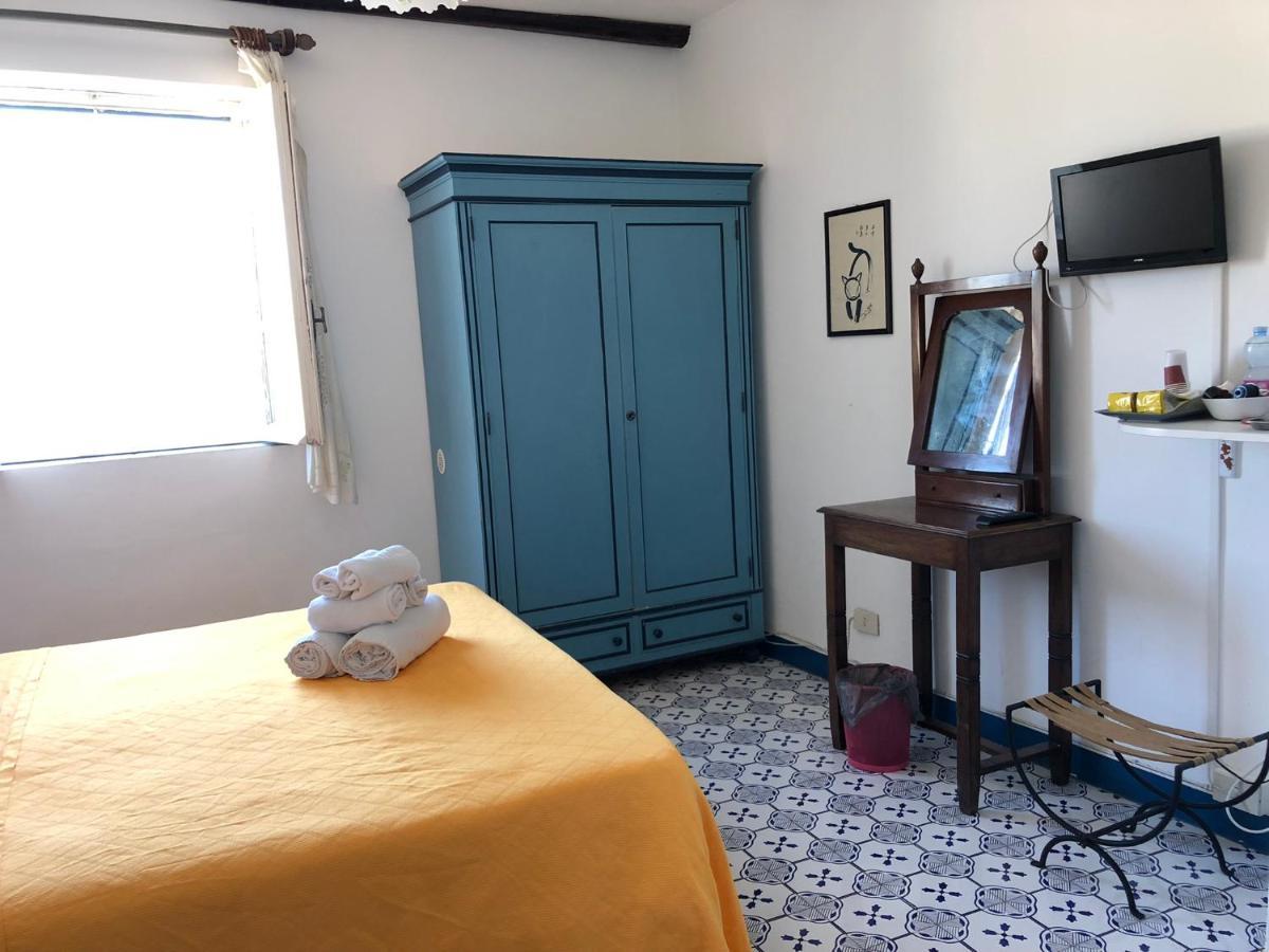 Il Vecchio E Il Mare Bed & Breakfast Gaeta Exterior photo