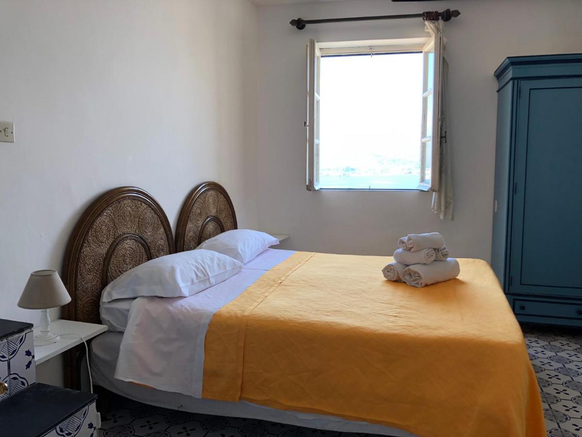Il Vecchio E Il Mare Bed & Breakfast Gaeta Exterior photo