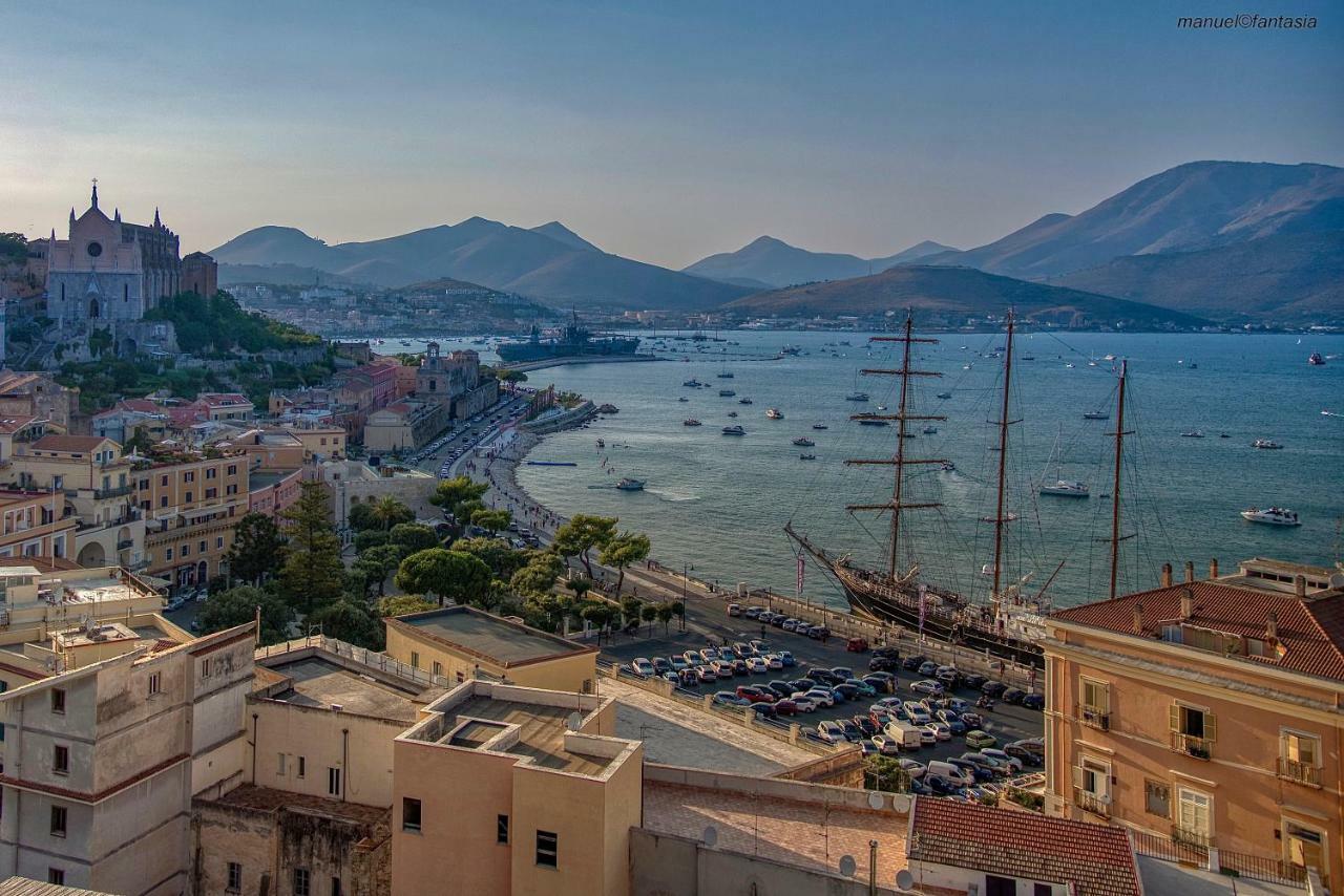 Il Vecchio E Il Mare Bed & Breakfast Gaeta Exterior photo